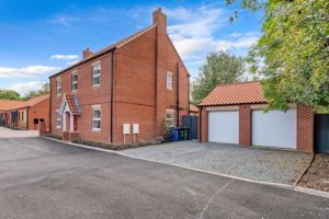 Photo 23- click for photo gallery